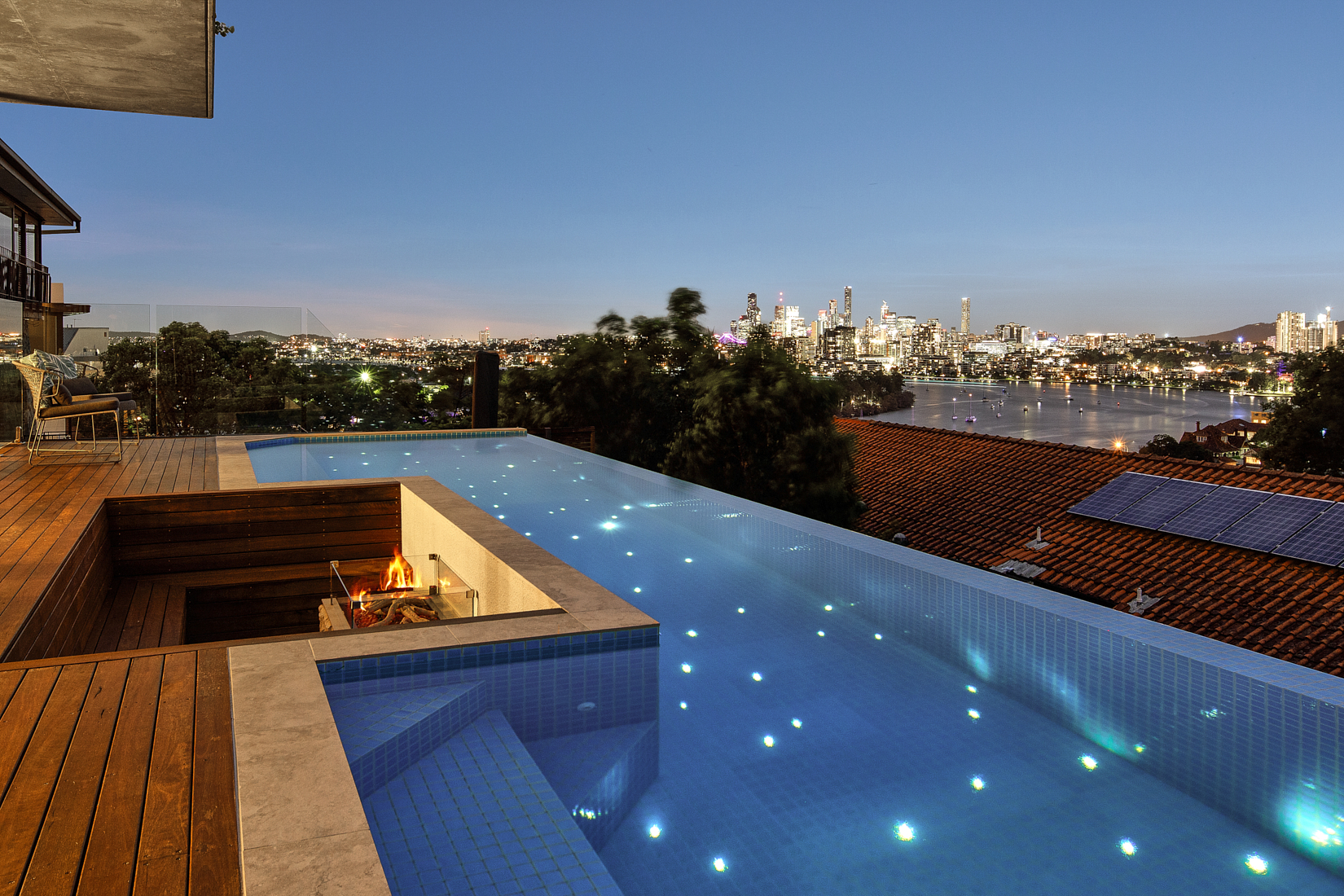  StarEFX™ Star Pool Lighting